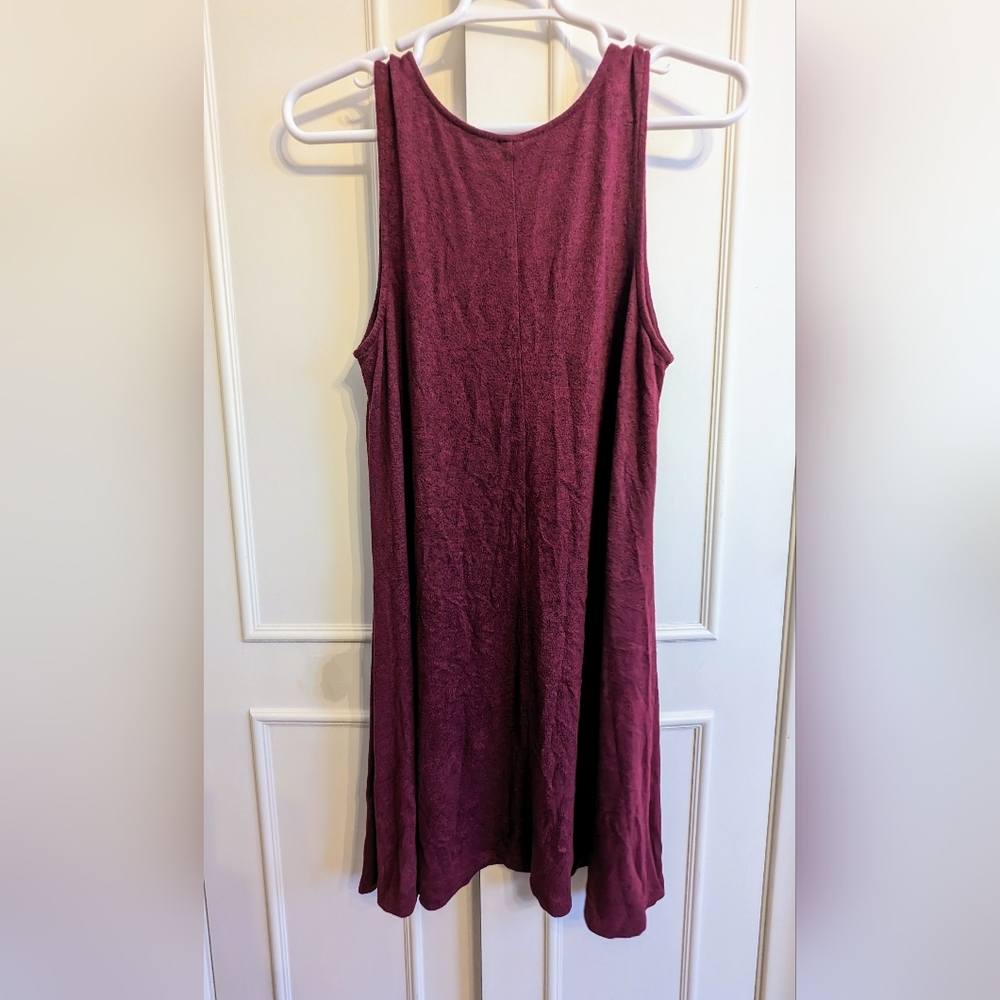 Burgundy dress - Picture 2 of 4